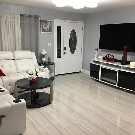 Mary'S Luxury House Vila Tampa Exterior foto